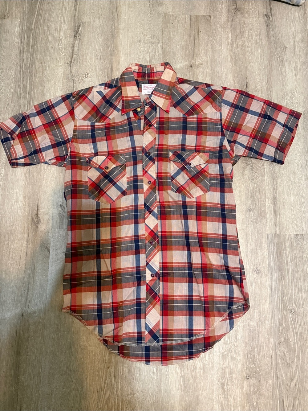 Vintage 1970’s Wrangler Red and Blue Plaid Short Sleeve Button-Down Shirt